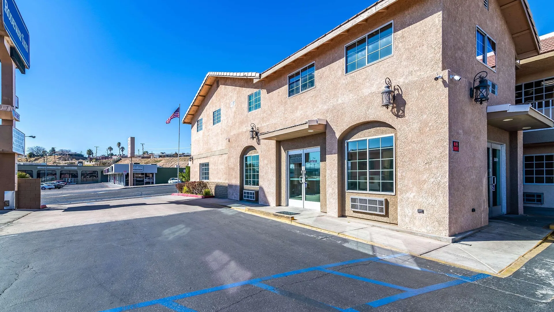 11 Rodeway Inn Hotels in the United States Worth Booking